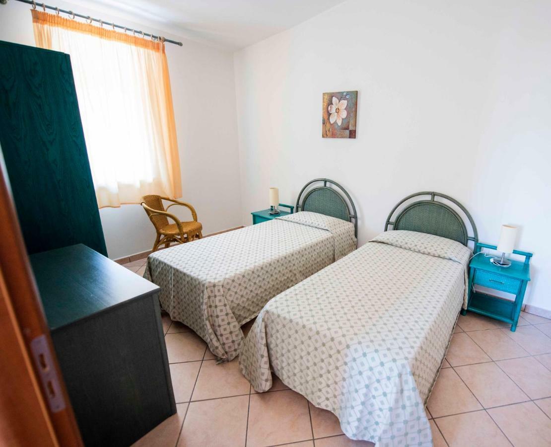 Residence Valentina Balestrate Buitenkant foto