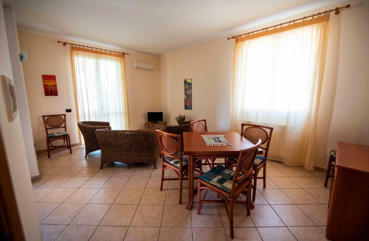 Residence Valentina Balestrate Buitenkant foto